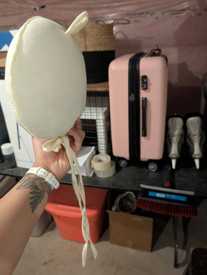 Fabric Balloon Wall Decor - photo 2