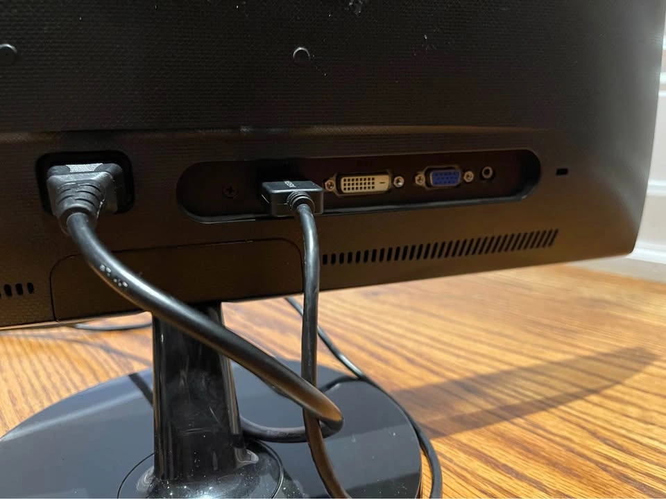 ASUS Monitor - photo 4