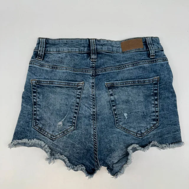 Bluenotes Distressed Denim Shorts - Size 6 image indicator(2)
