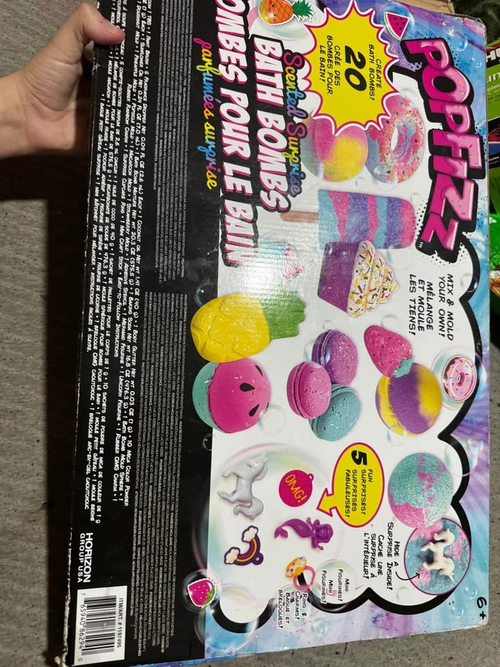 Pop Fizz Scented Surprise Bath Bomb Kit - photo 3