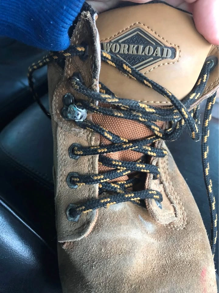Size 8 workload steel toe boots - photo 3
