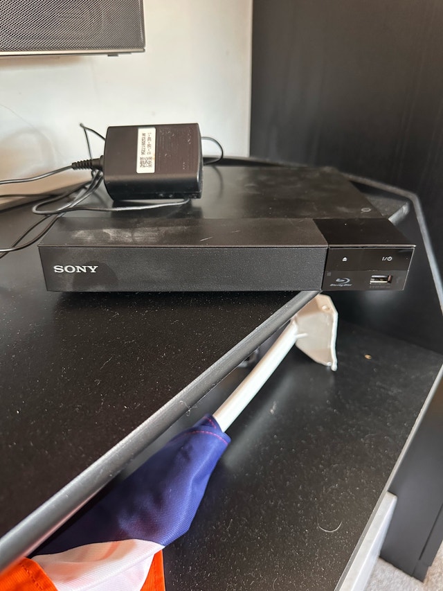 Sony BDP-S1500 Blu-ray Disc/DVD Player