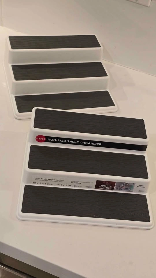 2 Copco & 1 Homesense Non-Skid Shelf Organizers - photo 2