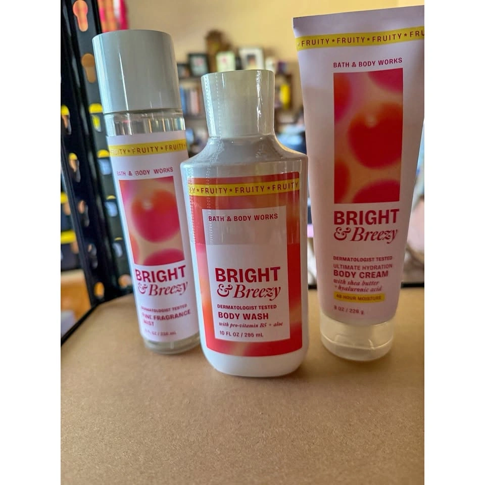 BATH AND BODY WORKS Bright And Breezy Body Cream, Wash And Mist