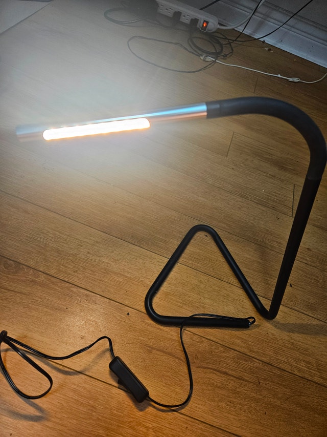 USB-Powered Desk Lamp for Sale – $6 - photo 2