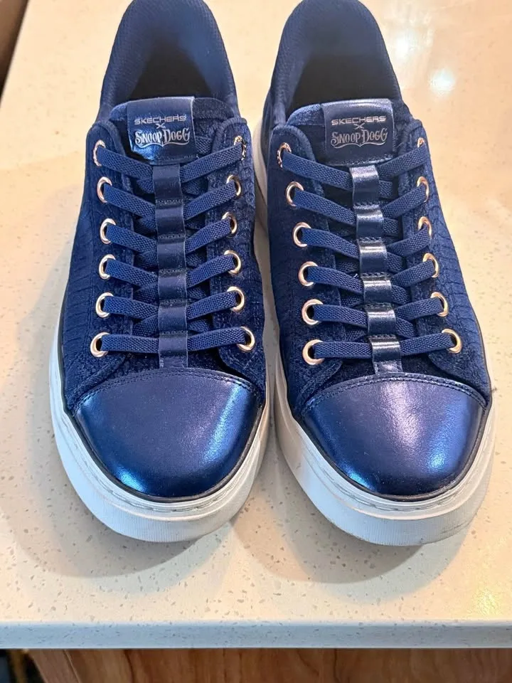 Skechers Slip-ins Snoop Dogg: Snoop One - Velvet Snoop. Size 8.5