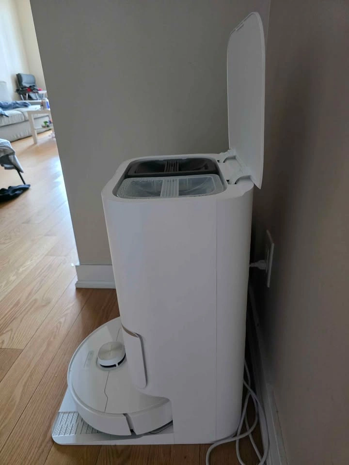 Dreame L40 Ultra Robot Vacuum - photo 3
