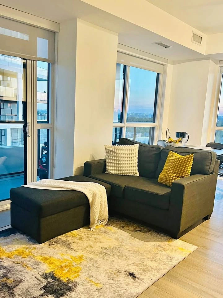 The brick love seat + ottoman