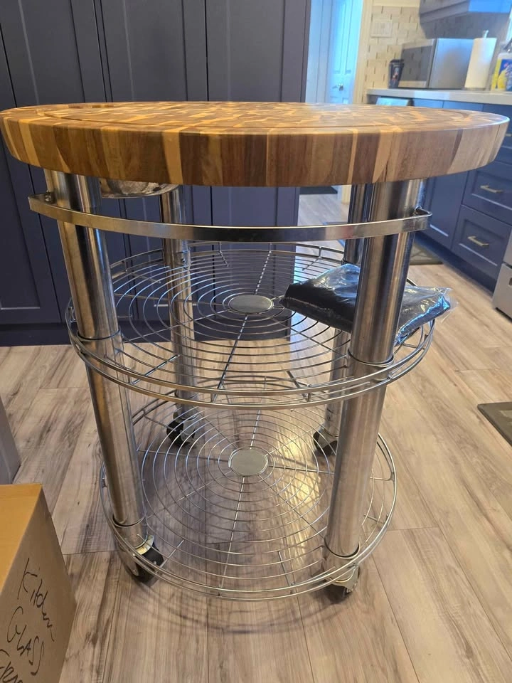 Portable kitchen island - photo 2