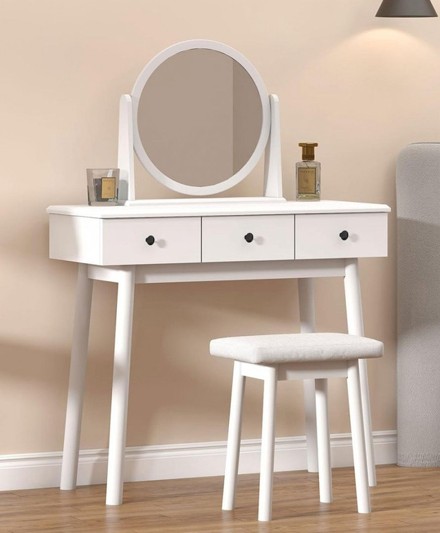 White Vanity set stool included