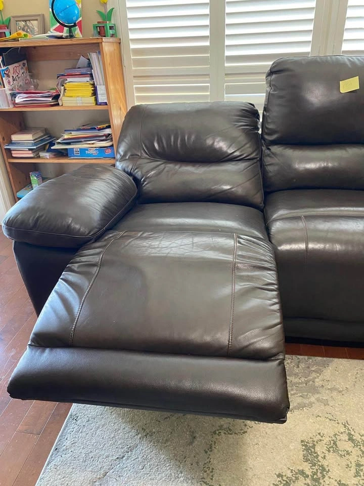 Brown Leather Reclining 3-Seater Sofa - photo 4
