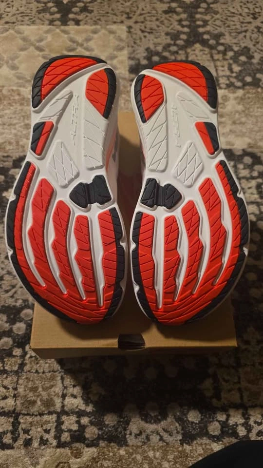 Brand New Altra Running shoes (10.5 Mens) - photo 3