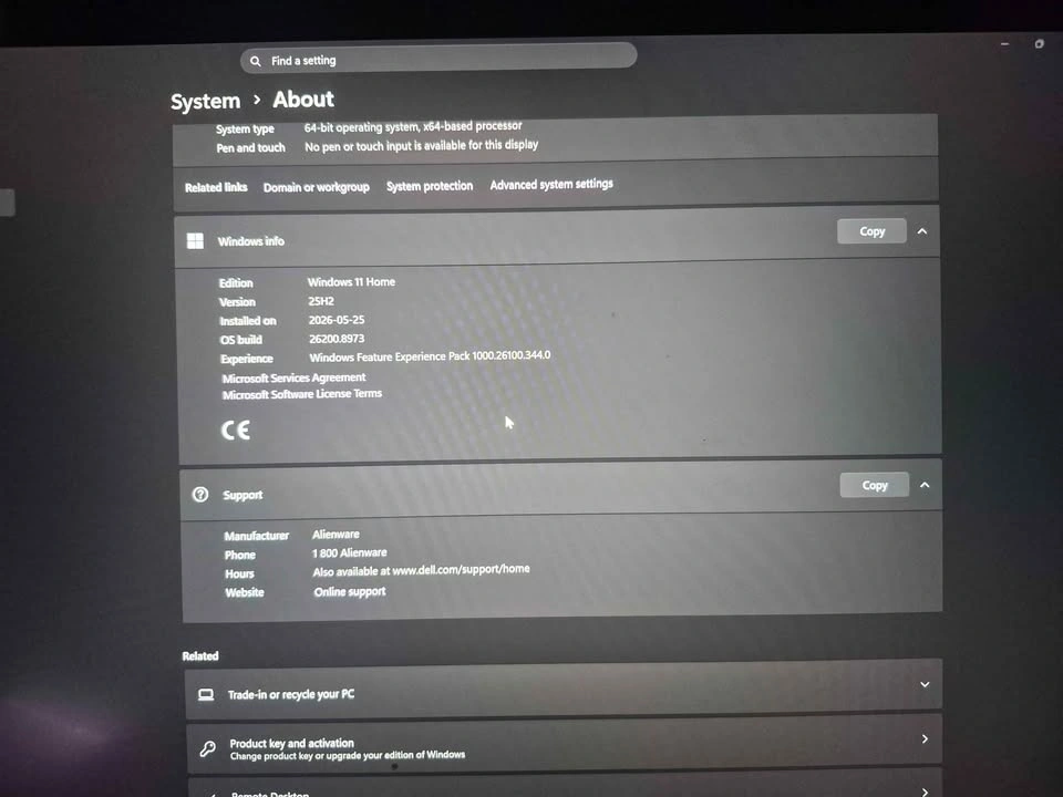 Alienware Aurora 16 laptop - photo 4