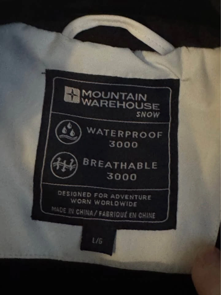 Mountain Warehouse Ski Jacket – Large – Like New - photo 4