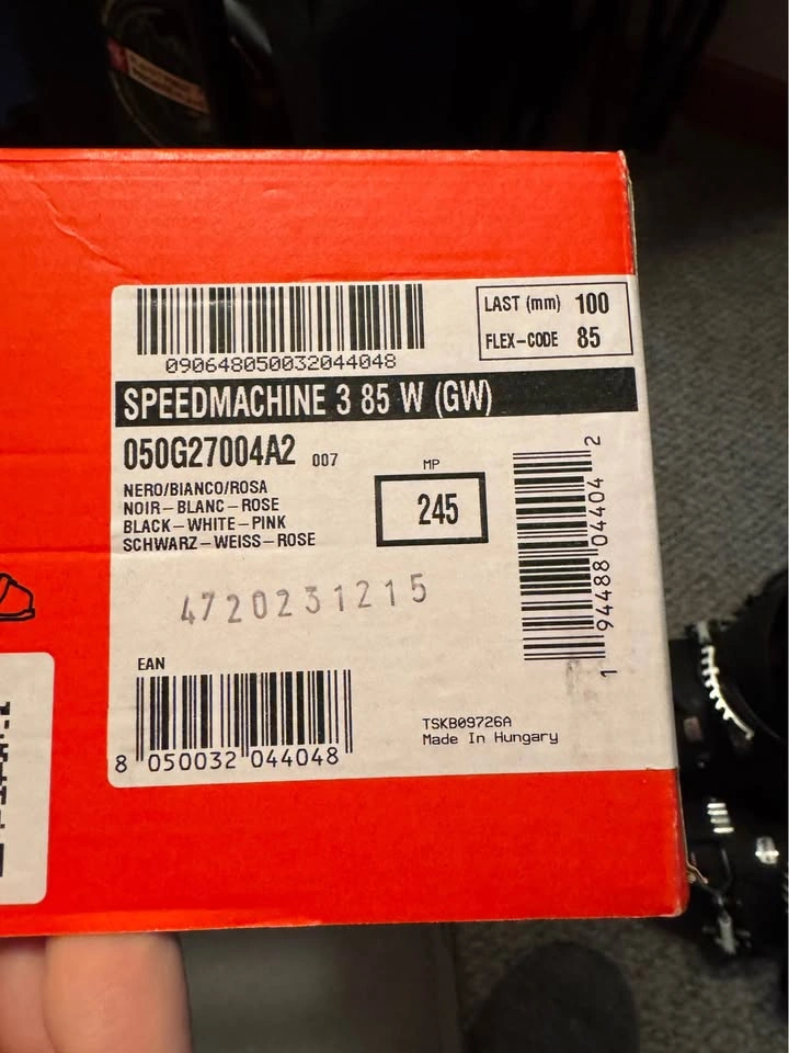 Nordica ski boots - photo 5