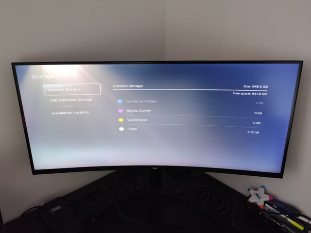 Like New PlayStation 5 Slim Disc Edition 1TB - photo 4