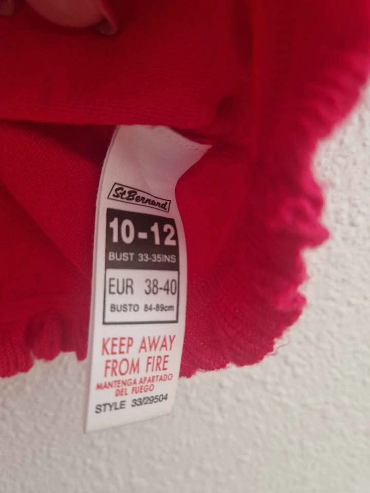 St Bernard Red Ruffle Cardigan - photo 2