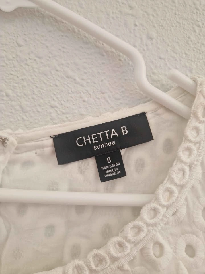 Chetta B Sunhee White Eyelet Sleeveless Dress Size 6 - photo 2