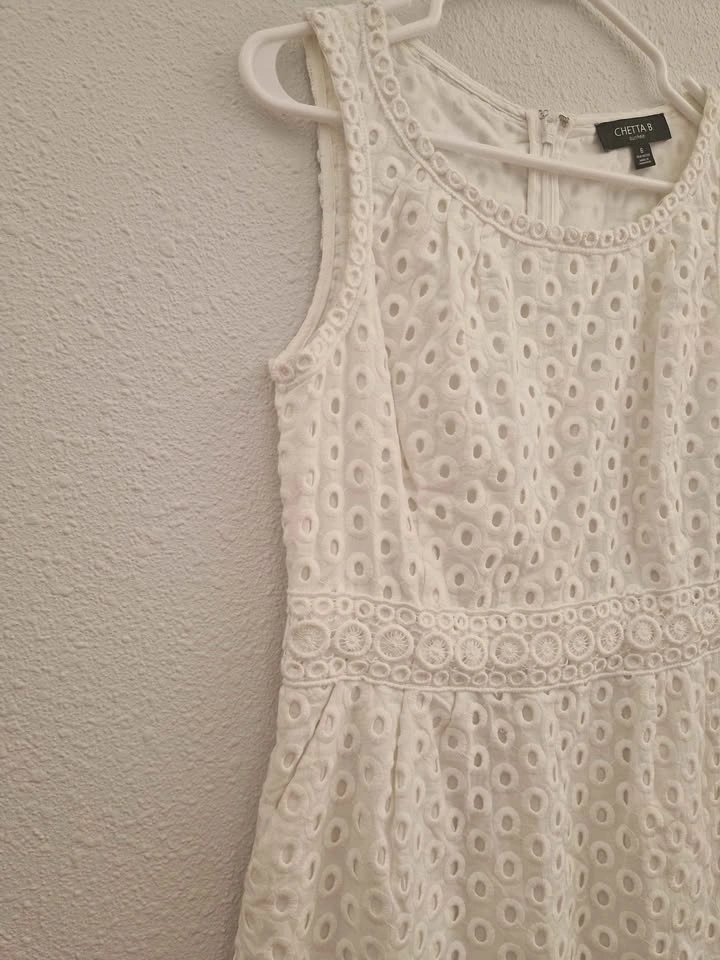 Chetta B Sunhee White Eyelet Sleeveless Dress Size 6 - photo 3