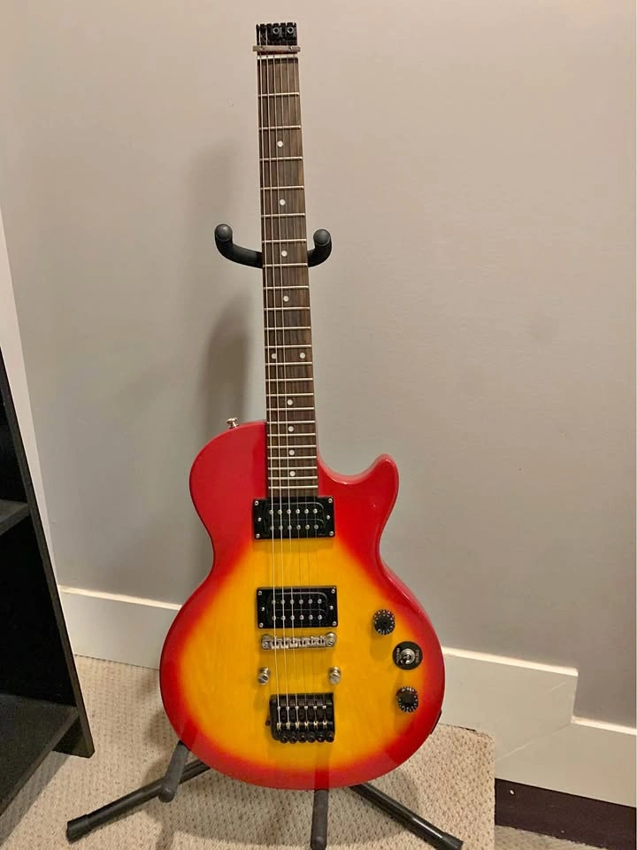 Unique Headless 2009 Epiphone Les Paul Special II