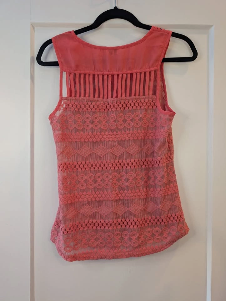 Maurices Coral Pink Lace Crochet Tank Top Size Medium - photo 5
