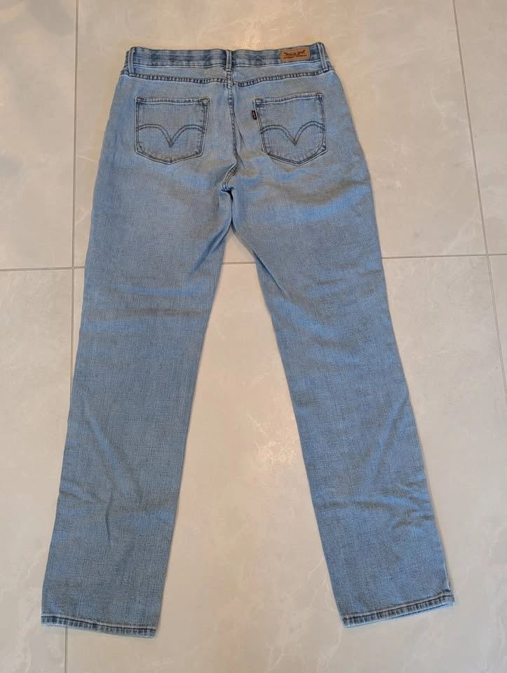 Levi's 525 Perfect Waist Straight Leg Jeans Women's Size 10 - photo 3
