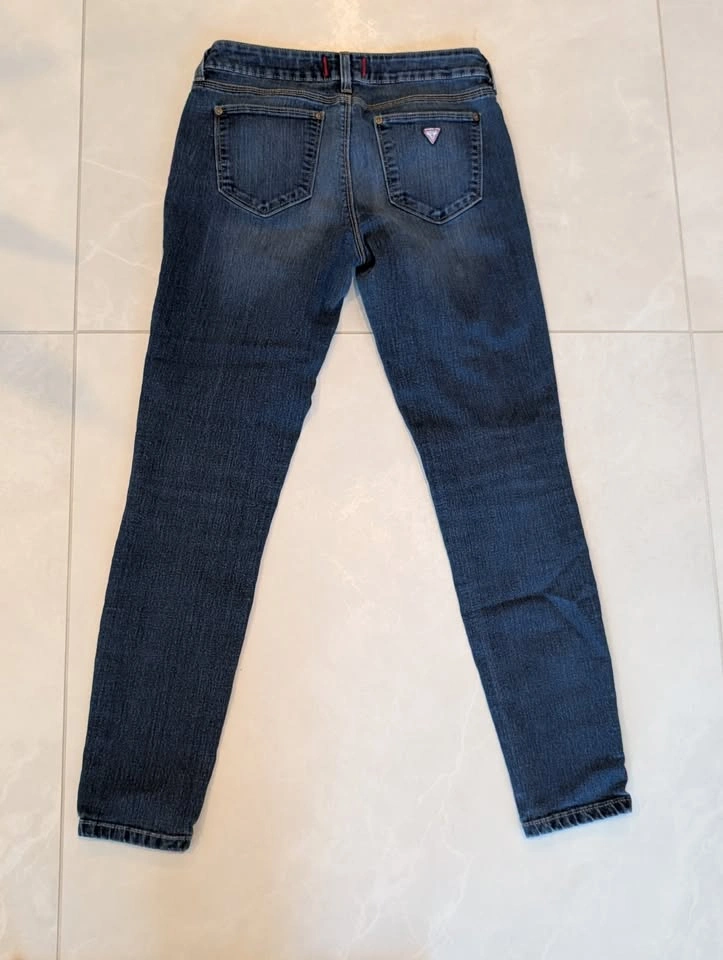 GUESS Sienna Curvy Fit Medium Rise Skinny Jeans Size 28 - photo 4