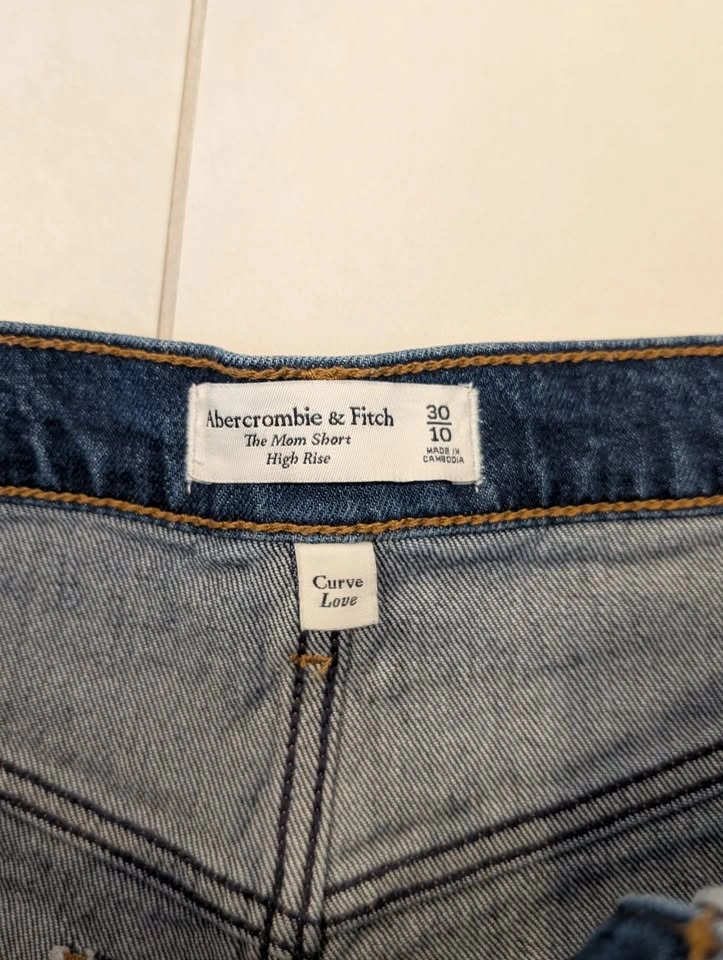 Abercrombie & Fitch Curve Love The Mom Short High Rise Denim - photo 3