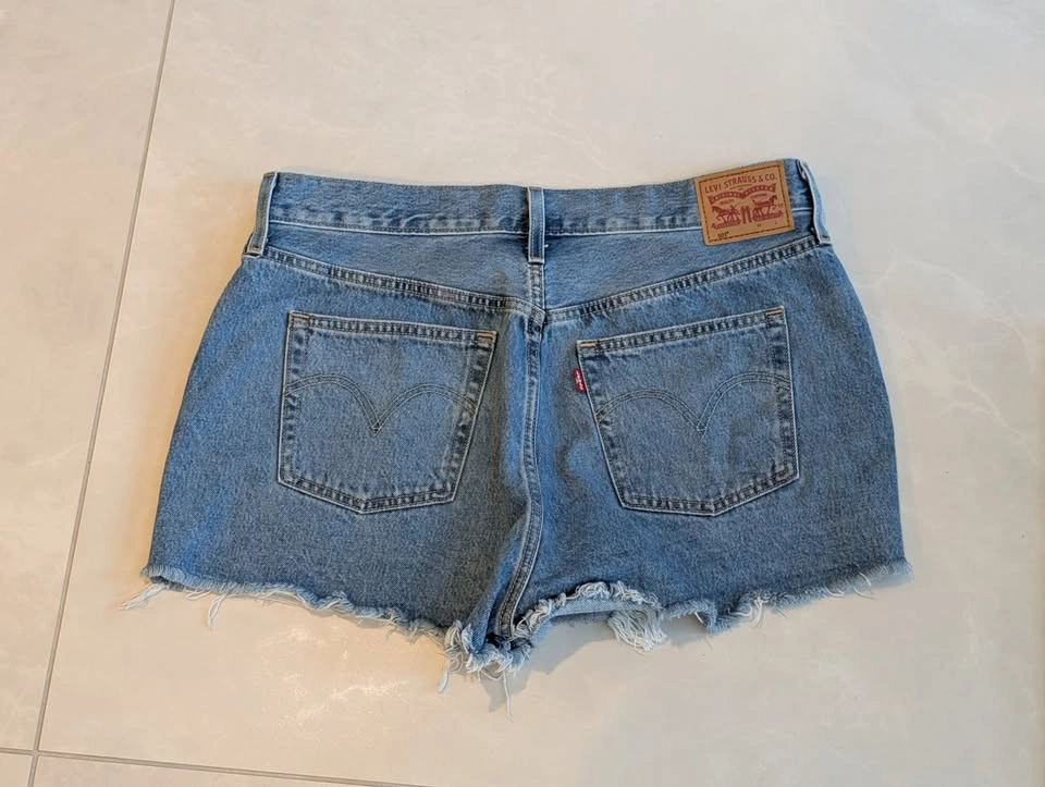 LEVI'S 501 Original Distressed Denim Cutoff Shorts - Size W34 - photo 5