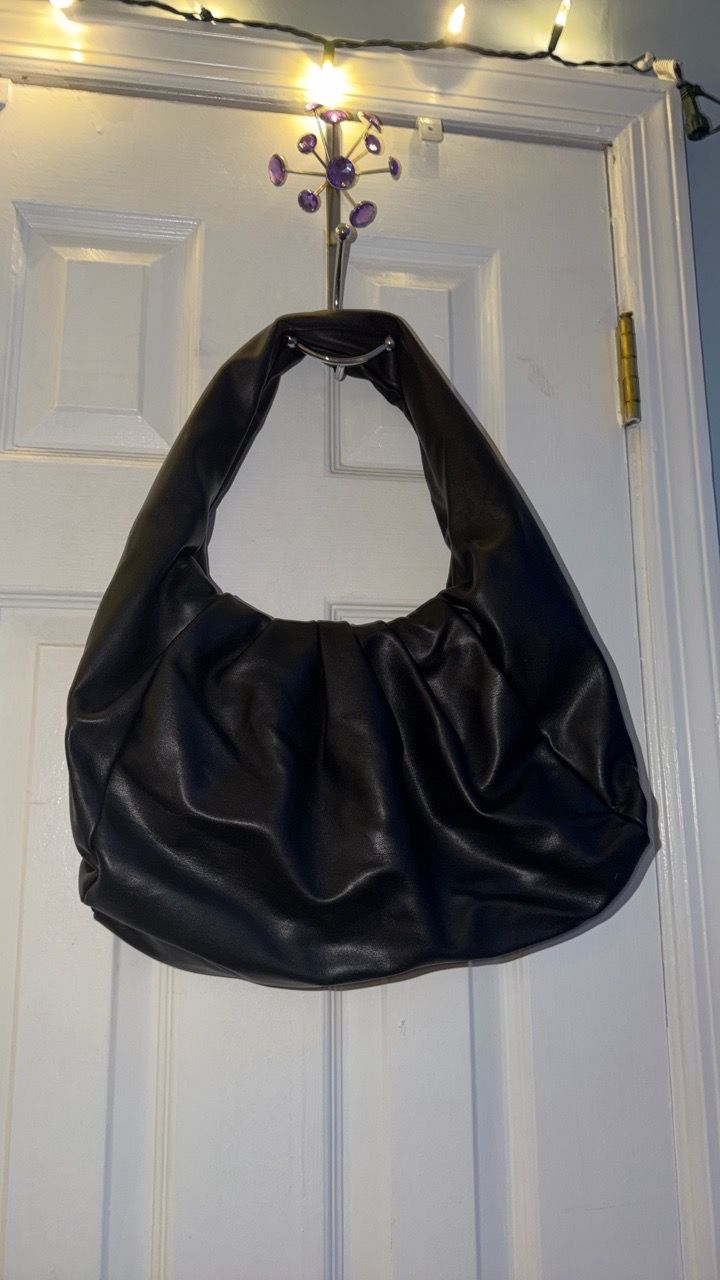 Black Leather Hobo Shoulder Bag - photo 2
