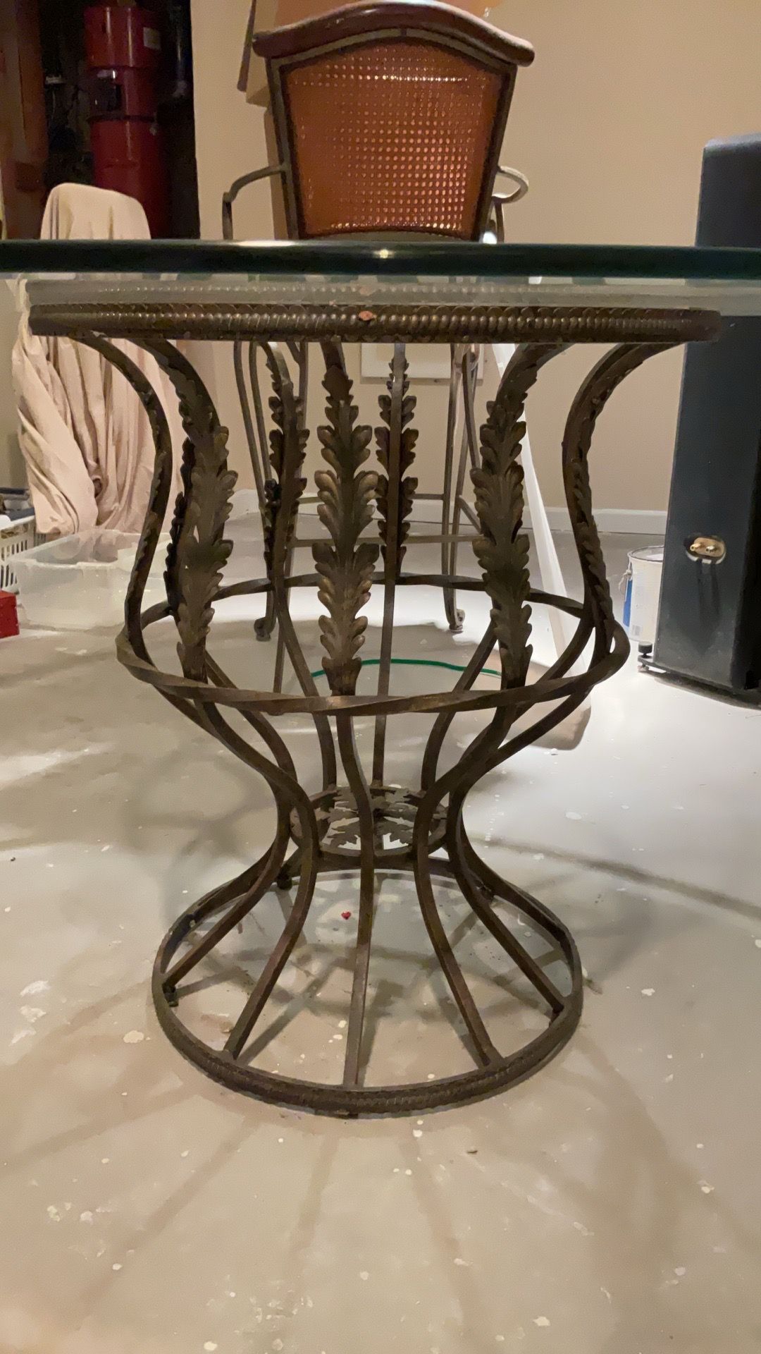 Glass table for sale - photo 2