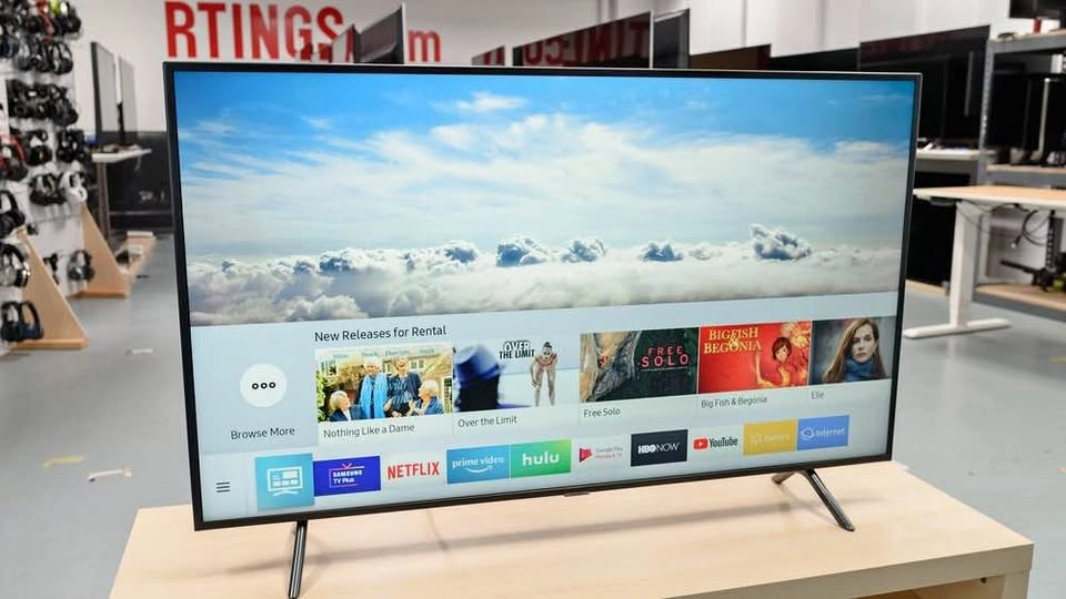 Samsung 50” RU7100 4K UHD Smart LED TV – Excellent Condition