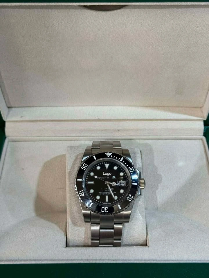 Luxury watch - photo 2