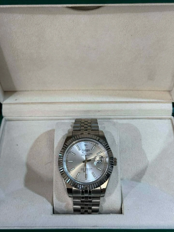 Luxury watch - photo 4