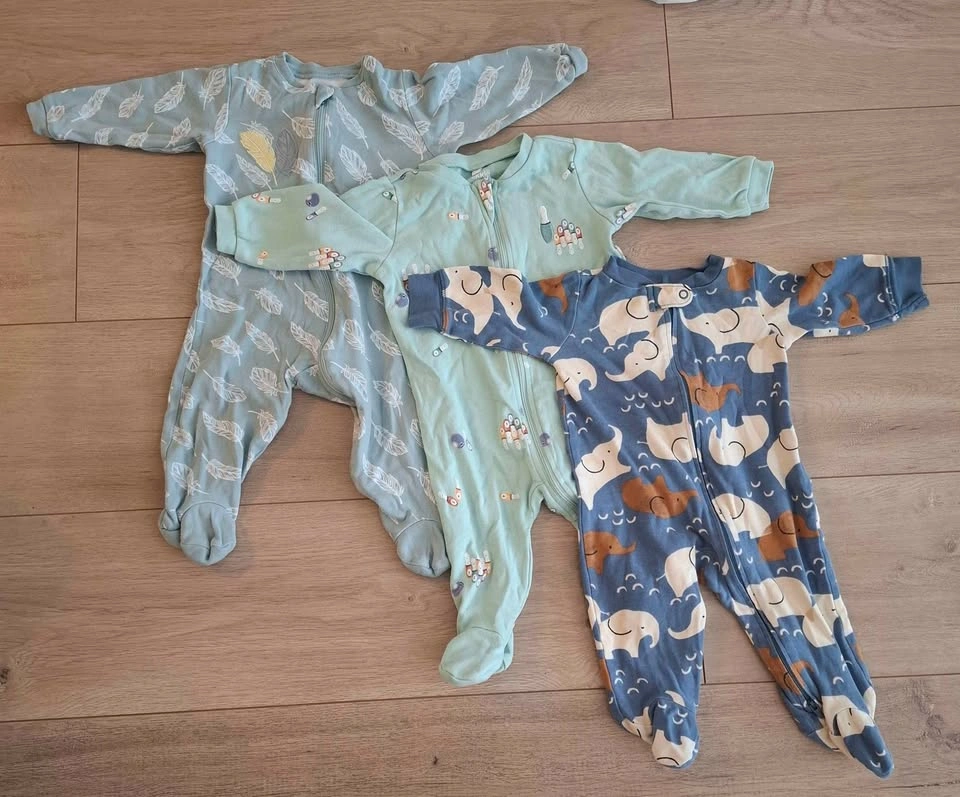 CUTE BABY BOY CLOTHES BUNDLE 3-6 MONTHS - photo 2