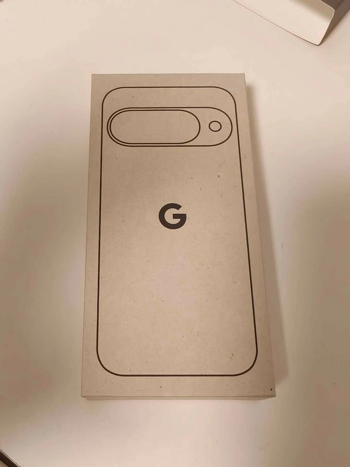 Google Pixel 10 128GB - photo 3