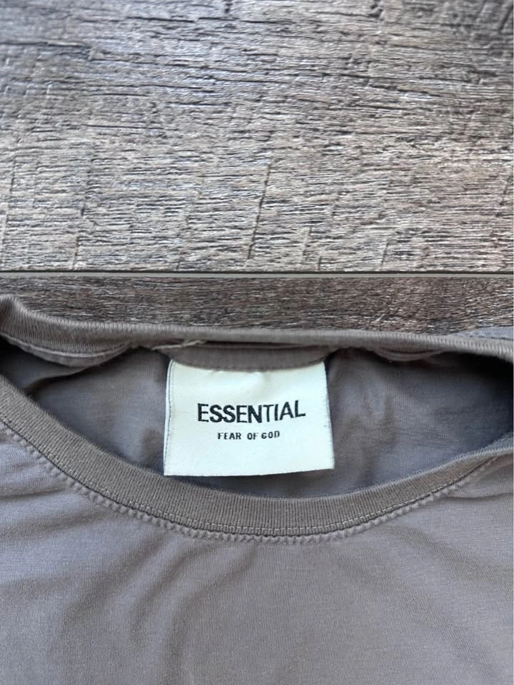 Grey ESSENTIALS T-Shirt - photo 3