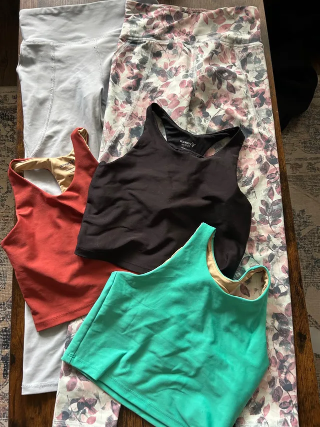 Girls athletic wear Size M ( 8) Old Navy thumbnail