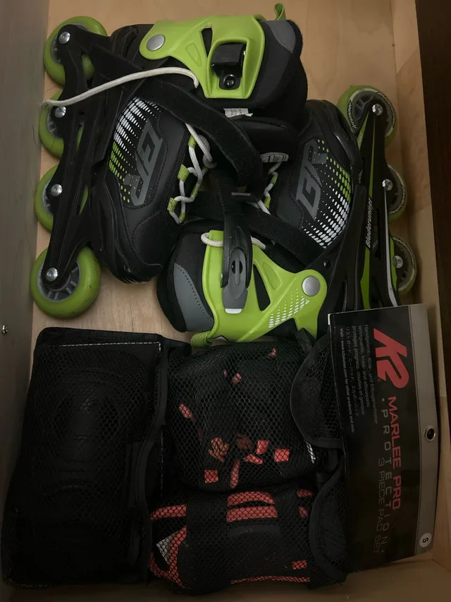 Kids roller blades (size 12) with protective gear thumbnail