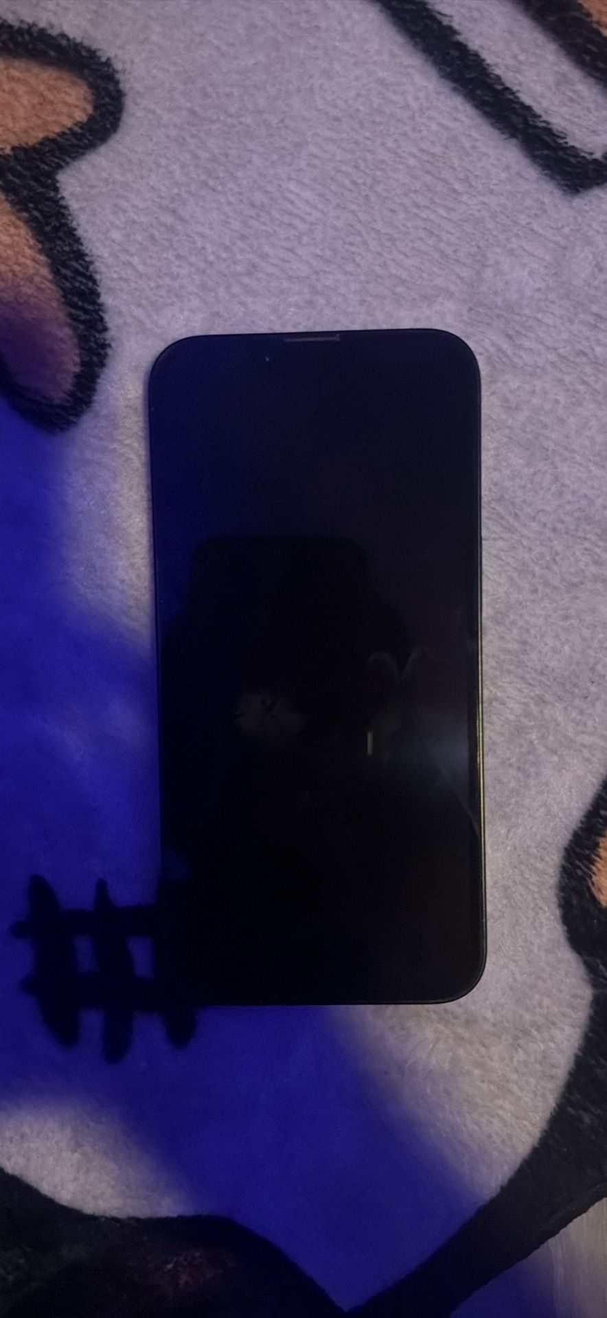 iPhone 14 - photo 3