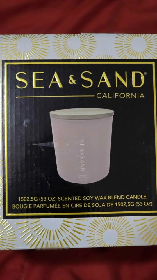 Sand + Fog Feu De Bois AND Sea & Sand Coconut & Palm Scented Can - photo 5