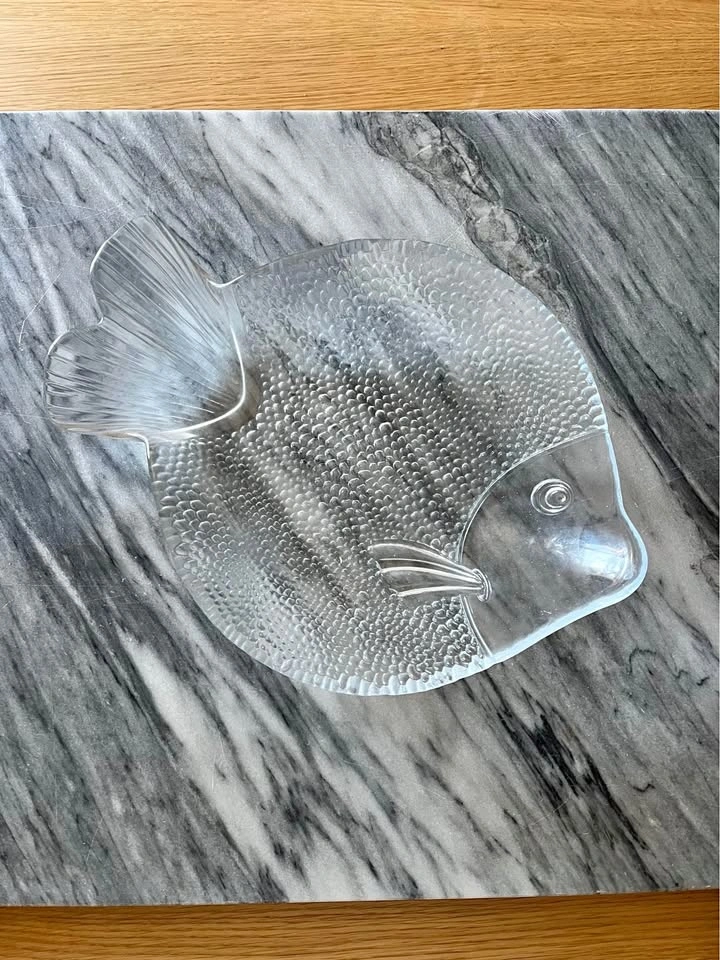 Glass platter