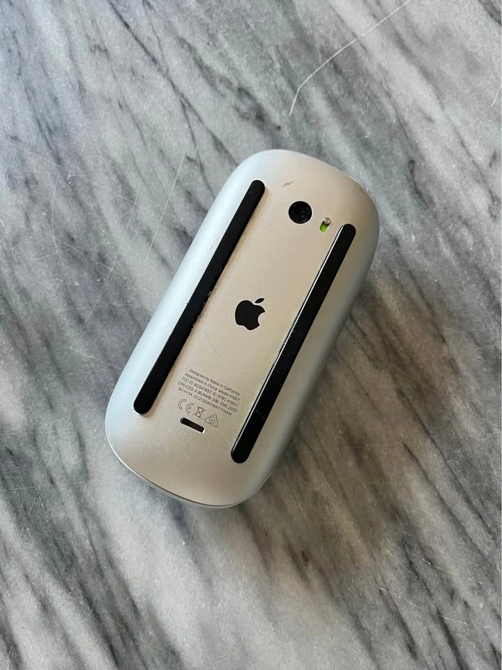 Apple wireless Magic Mouse a1657 - photo 2