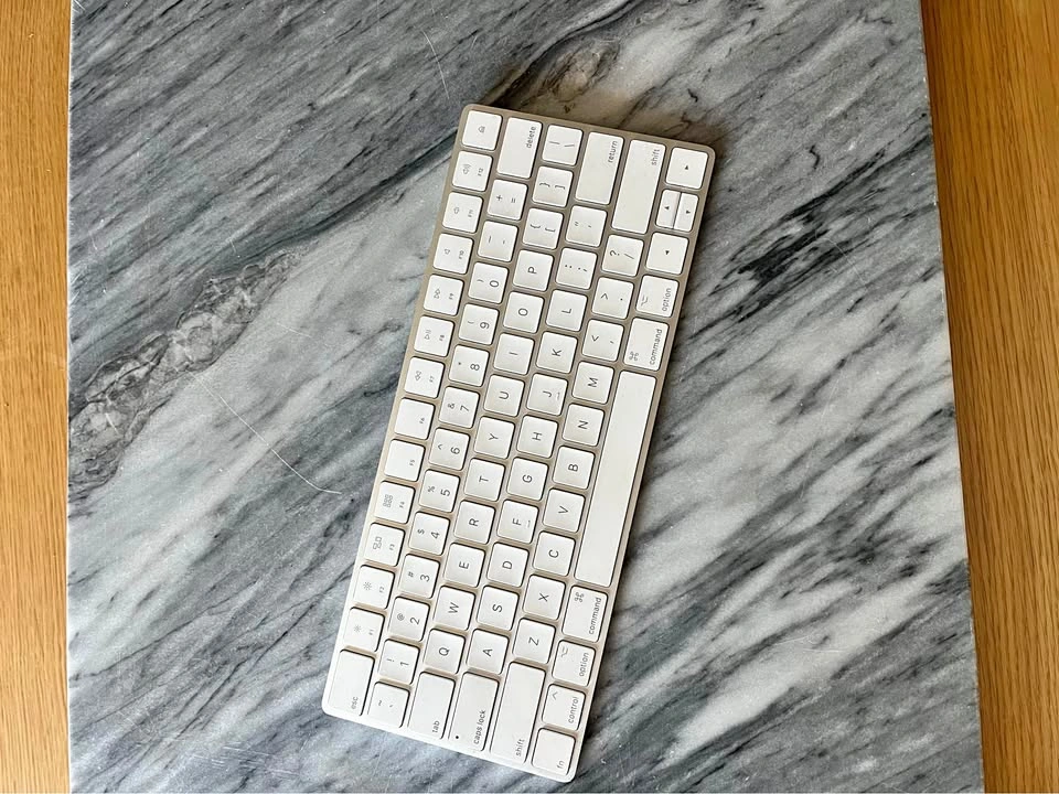 Apple Magic Wireless Keyboard A1644