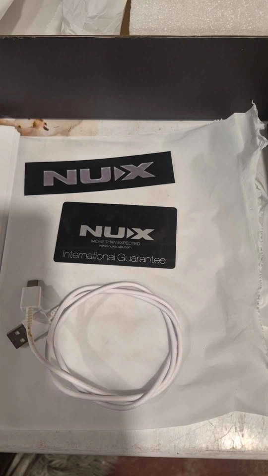 NUX MG-300 MKII Modeling Guitar Processor - photo 3