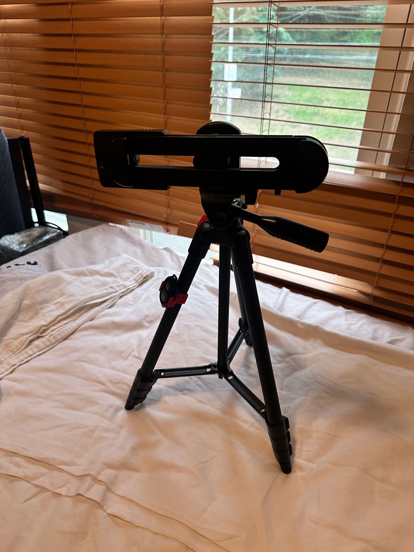 ZOMEi T70 Tripod with Remote and Phone Holder - photo 3