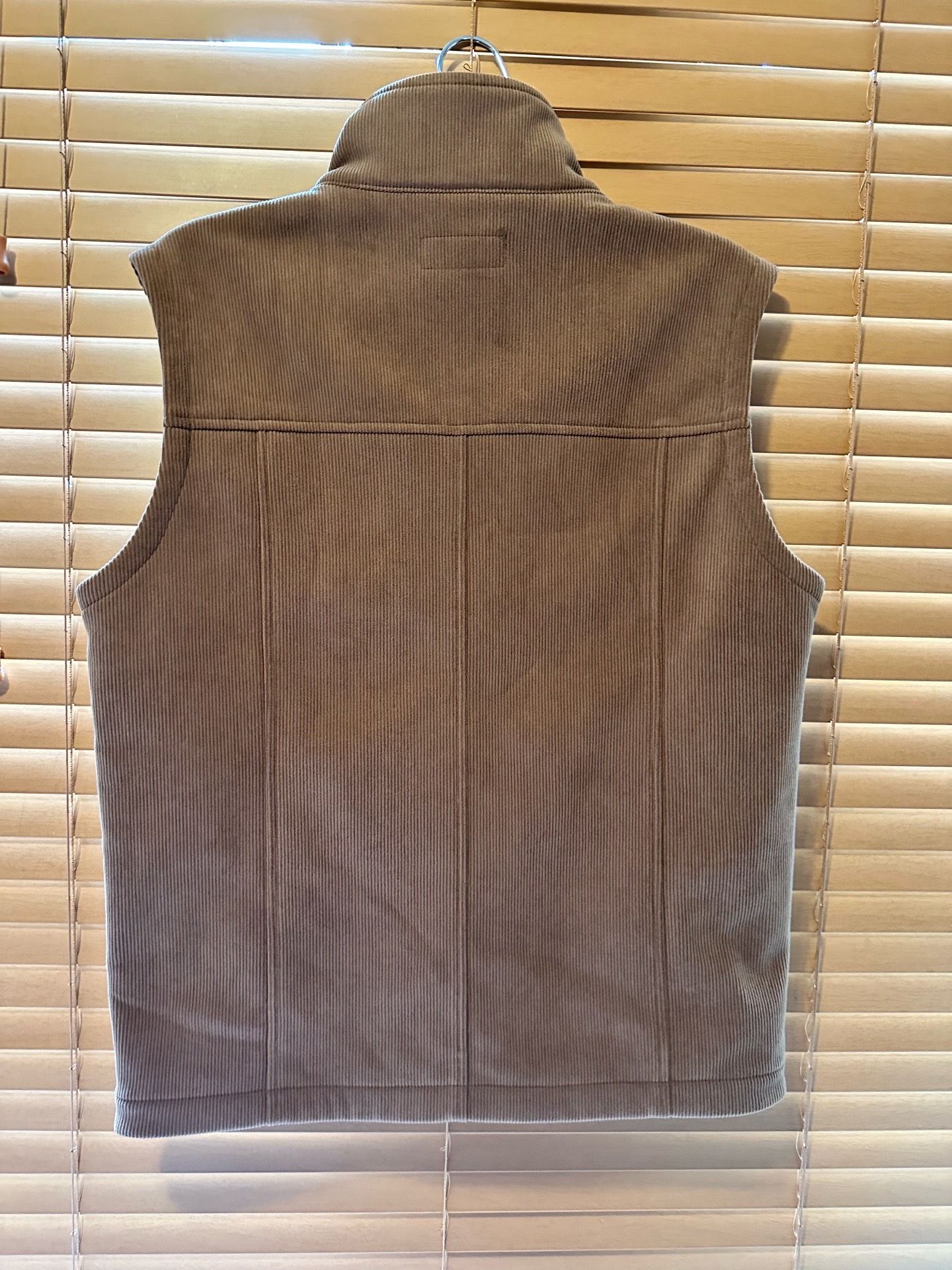 Wear first Vintage Camel Color Corduroy Puffer Vest - photo 2