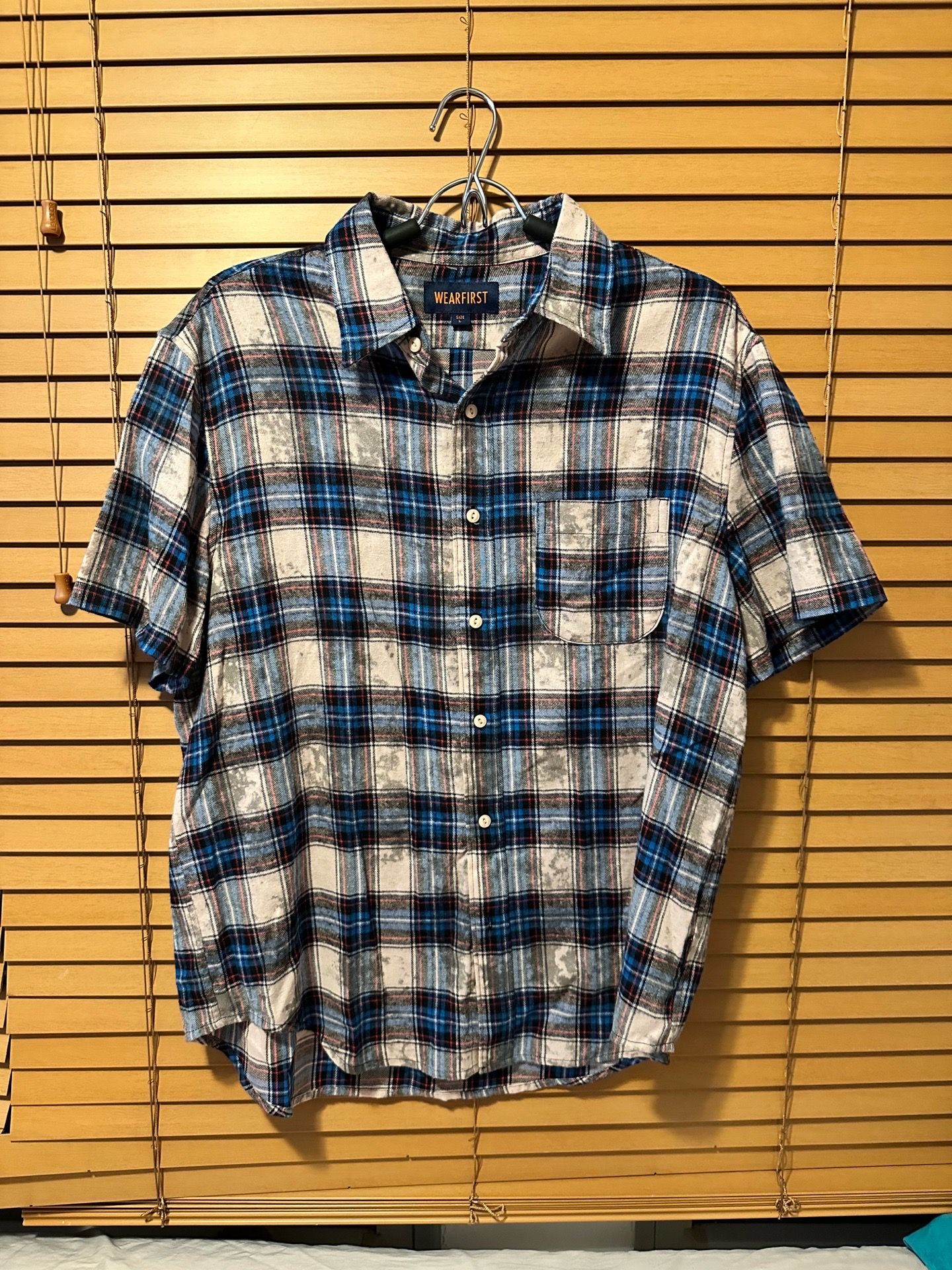 Blue and light pink short sleeve shirt