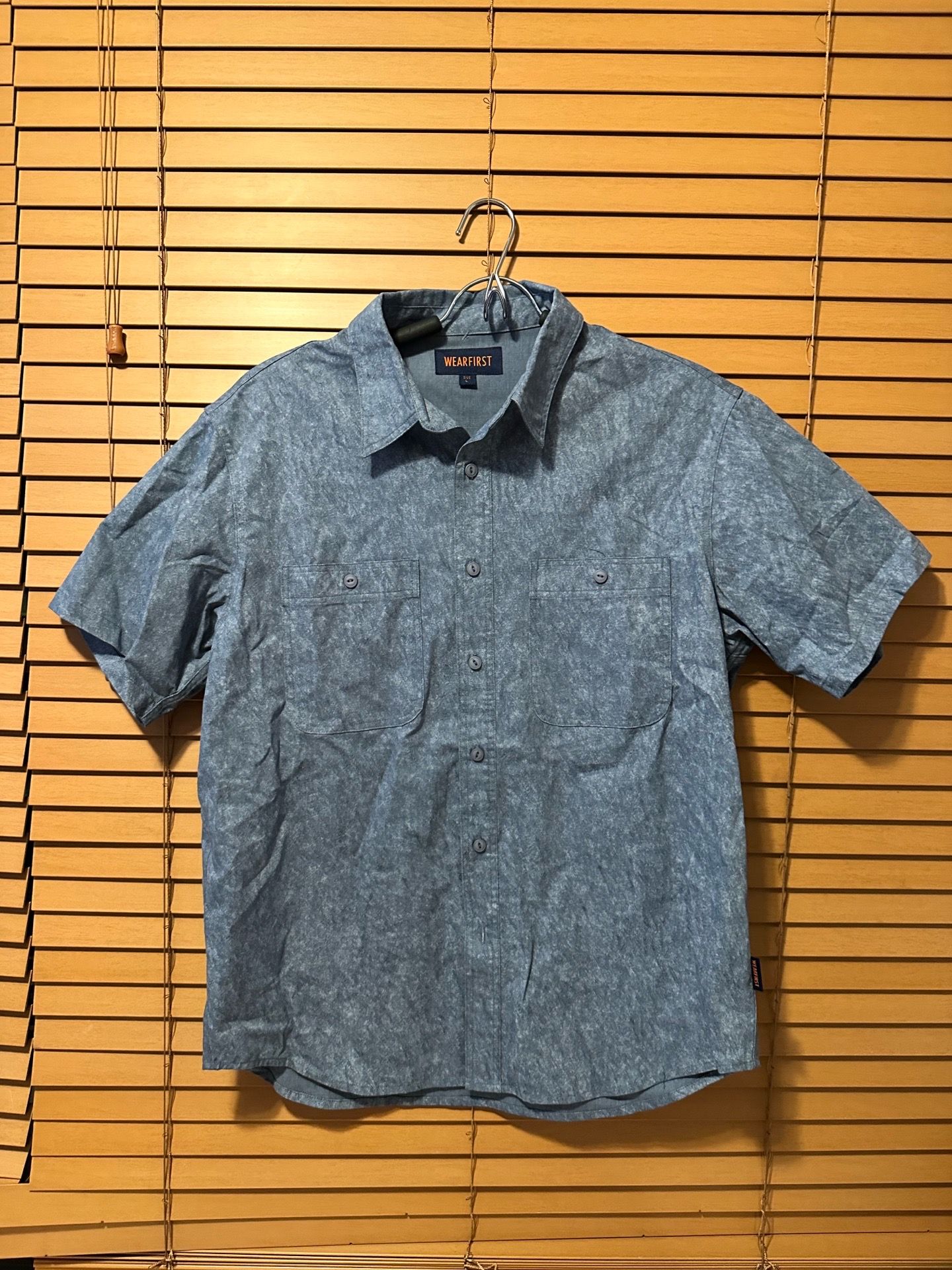 Wear first Men’s Tech Chambray Short-Sleeve