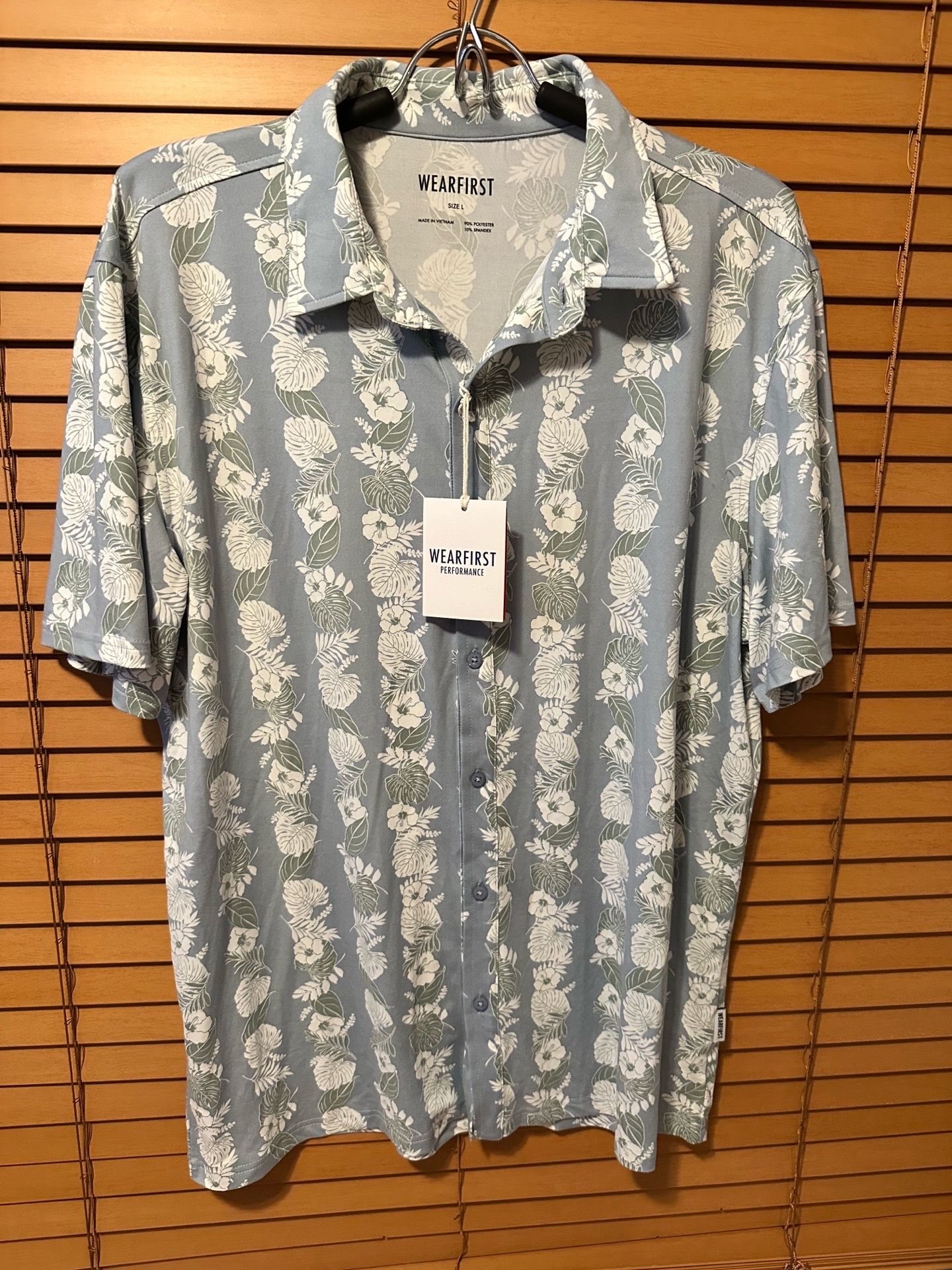 Wear first wanderer flower shirt